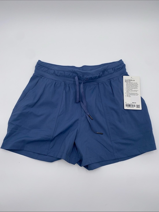lululemon athletica Pants - lululemon NWT Dance Studio Short Oasis Blue Size 6, 3.5”inseam